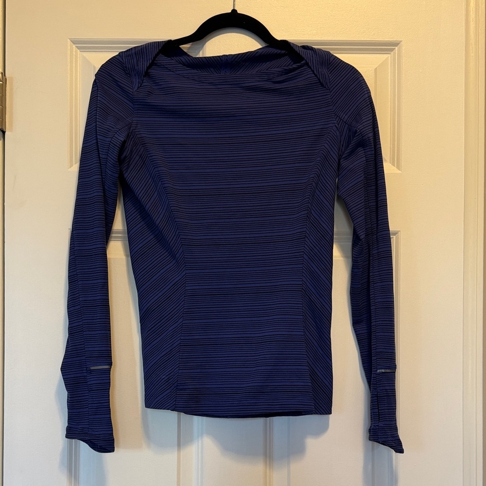 Lululemon Kanto Catch Me Long Sleeve
Kanto Stripe Sapphire Blue Black